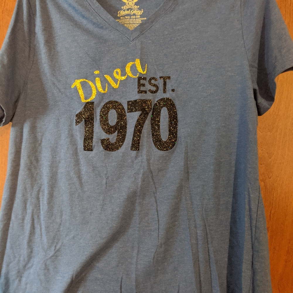 Novelty tee